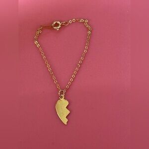 Gold Heart Pendant Bracelet